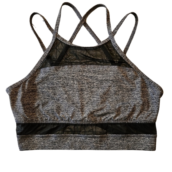Pink Ultimate Unlined Sports Bra, Size Medium, Black/White - Picture 5 of 13
